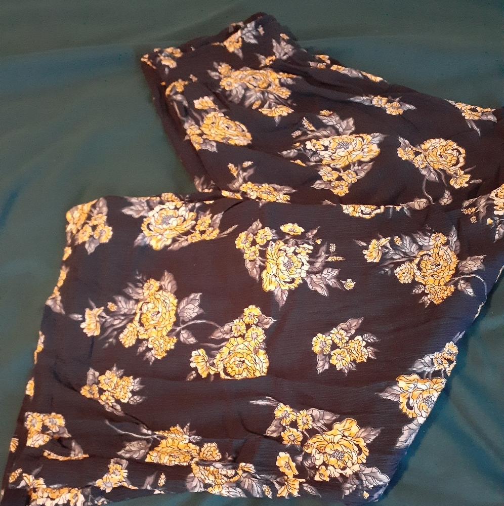 Navy blue floral palazzo pants